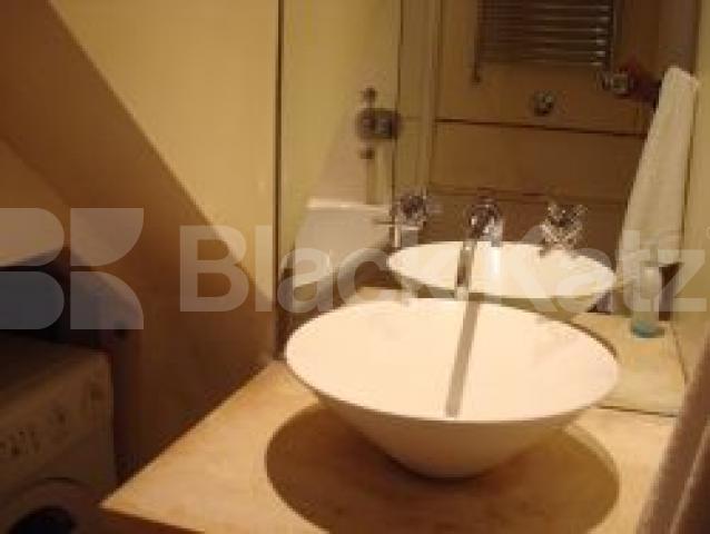 			2 Bedroom, 1 bath, 1 reception Flat			 Fleet Road, BELSIZE PARK/HAMPSTEAD HEATH